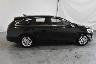 Kia Ceed 1.0 T-GDi DynamicL. picture 8