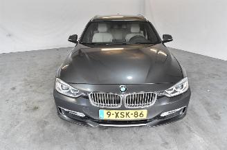 BMW 3-serie 320i High Executive picture 2
