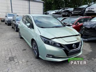 Nissan Leaf Leaf (ZE1), Hatchback, 2017 39/40kWh picture 2