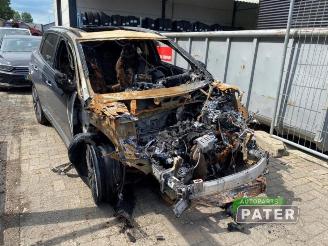 Peugeot 3008 3008 II (M4/MC/MJ/MR), MPV, 2016 1.2 12V e-THP PureTech 130 picture 2