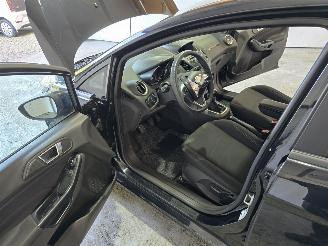 Ford Fiesta 1.6 TDCi Style picture 23