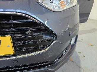 Ford B-Max 1.0 EcoB. Titanium picture 15