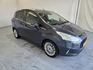 Damaged car Ford B-Max 1.0 EcoB. Titanium 2014/5