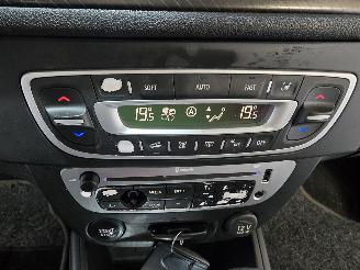 Renault Mégane 1.5 dCi Expression picture 32