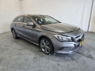 Auto incidentate Mercedes Cla-klasse Shooting Brake 180 Prestige 2017/4