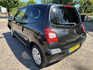 Renault Twingo 1.2 Acces picture 8