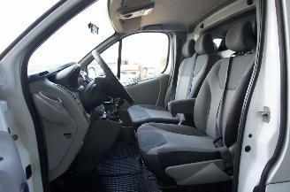 Renault Trafic 2.0 DCi L1H1 Airco Navi Cruise PDC Trekhaak 84KW Euro 5 picture 10