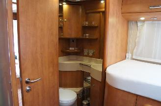 Carthago  Chic C-line Satteliet Solar Hefbed Vast bed Kachel 109KW Euro 5 picture 17