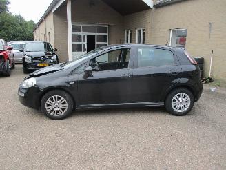 Fiat Punto Evo 0.9 TwinAir Street NAP picture 4