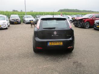 Fiat Punto Evo 0.9 TwinAir Street NAP picture 6
