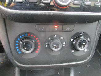 Fiat Punto Evo 0.9 TwinAir Street NAP picture 21