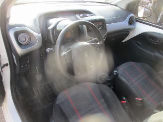 Peugeot 108 1.0 e-Vti Active Airco NAP picture 16