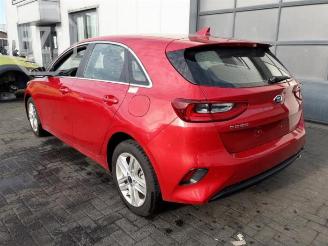 Kia Cee d Ceed (CDB5/CDBB), Hatchback 5-drs, 2018 1.0i T-GDi 12V picture 4