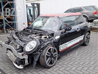 Uttjänta bilar auto Mini Cooper S Mini (F56), Hatchback 3-drs, 2013 2.0 16V Cooper S 2019/8
