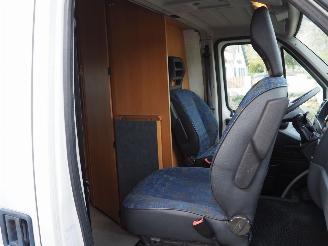 Peugeot Boxer 2.5 diesel Camperbus picture 14