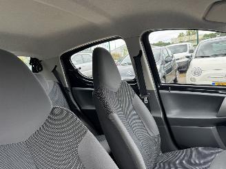Peugeot 107 1.0 12V AIRCO 5-DEURS picture 7