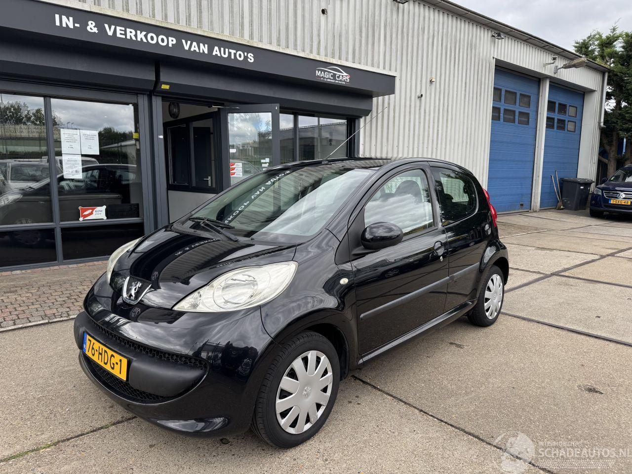 Peugeot 107 1.0 12V AIRCO 5-DEURS