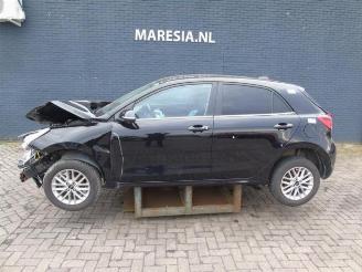 Salvage car Kia Rio Rio IV (YB), Hatchback, 2017 1.2 MPI 16V 2020/1