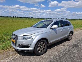škoda osobní automobily Audi Q7 3.0 TDI 2007/5