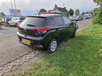 Hyundai I-20 1.0 turbo GDI picture 4