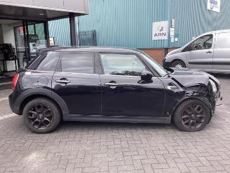 Mini Mini Mini (F55), Hatchback 5-drs, 2013 1.5 12V One picture 4