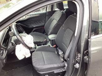 Ford Focus 1.0 Ecoboost St-Line picture 15