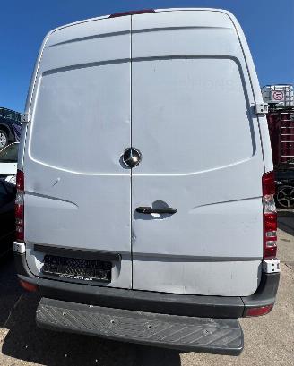 Mercedes Sprinter  picture 3