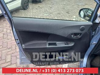 Toyota Verso S Verso S, MPV, 2010 / 2016 1.33 16V Dual VVT-I picture 22