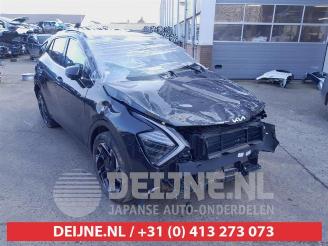 Salvage car Kia Sportage Sportage (NQ5), Terreinwagen, 2021 1.6 T-GDi Hybrid 16V AWD 2022/10