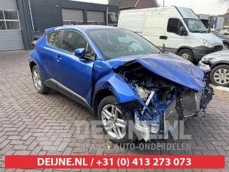 Uttjänta bilar auto Toyota C-HR C-HR (X1,X5), SUV, 2016 1.8 16V Hybrid 2021/11