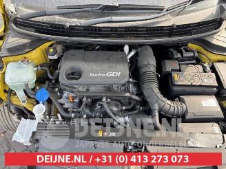 Kia Stonic Stonic (YB), SUV, 2017 1.0i T-GDi 12V picture 31