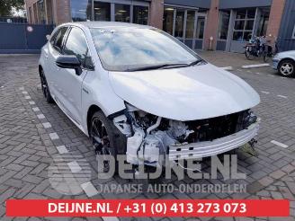 Salvage car Toyota Corolla Corolla (E21/EA1/EH1), Hatchback 5-drs, 2018 2.0 16V Hybrid 2021/6