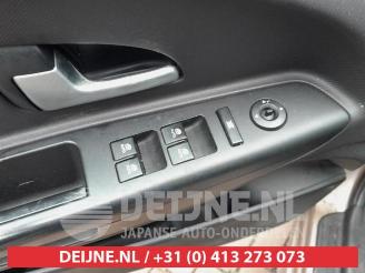 Kia Cee d Cee'd (EDB5), Hatchback 5-drs, 2006 / 2012 1.4 CVVT 16V picture 10