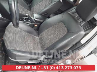 Kia Cee d Cee'd (EDB5), Hatchback 5-drs, 2006 / 2012 1.4 CVVT 16V picture 15