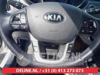Kia Rio Rio III (UB), Hatchback, 2011 / 2017 1.4 CVVT 16V picture 18