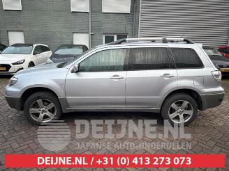 Mitsubishi Outlander Outlander (CU), SUV, 2001 / 2007 2.0 16V 4x4 picture 4