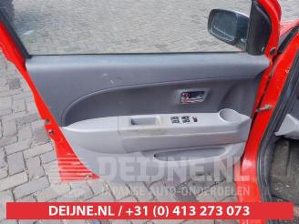 Daihatsu Sirion Sirion 2 (M3), Hatchback, 2005 1.0 12V DVVT picture 11