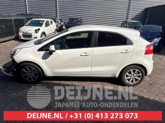 Kia Rio Rio III (UB), Hatchback, 2011 / 2017 1.2 CVVT 16V picture 4
