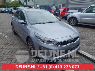 Damaged car Kia Cee d Ceed (CDB5/CDBB), Hatchback 5-drs, 2018 1.0i T-GDi 12V 2018/5