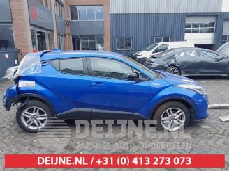 Toyota C-HR C-HR (X1,X5), SUV, 2016 1.8 16V Hybrid picture 8