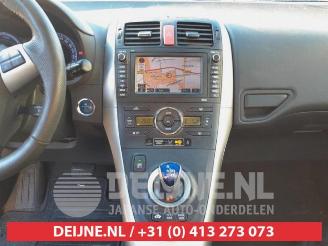 Toyota Auris Auris (E15), Hatchback, 2006 / 2012 1.8 16V HSD Full Hybrid picture 19