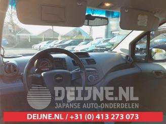 Chevrolet Spark Spark (M300), Hatchback, 2010 1.0 16V Bifuel picture 16