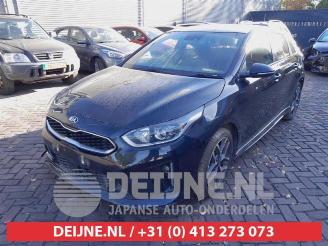 Kia Cee d Ceed (CDB5/CDBB), Hatchback 5-drs, 2018 1.4 T-GDI 16V picture 3