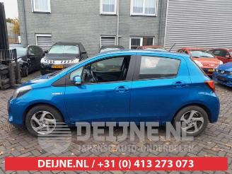 Toyota Yaris Yaris III (P13), Hatchback, 2010 / 2020 1.5 16V Hybrid picture 4