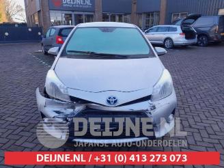 Toyota Yaris Yaris III (P13), Hatchback, 2010 / 2020 1.5 16V Hybrid picture 2