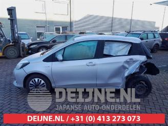 Toyota Yaris Yaris III (P13), Hatchback, 2010 / 2020 1.5 16V Hybrid picture 4