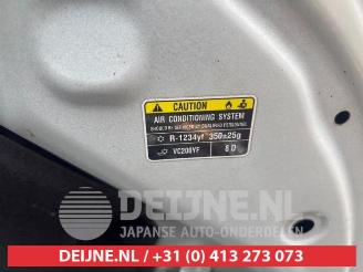 Toyota Aygo Aygo (B40), Hatchback, 2014 1.0 12V VVT-i picture 32