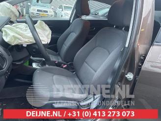 Kia Rio Rio III (UB), Hatchback, 2011 / 2017 1.2 CVVT 16V picture 26