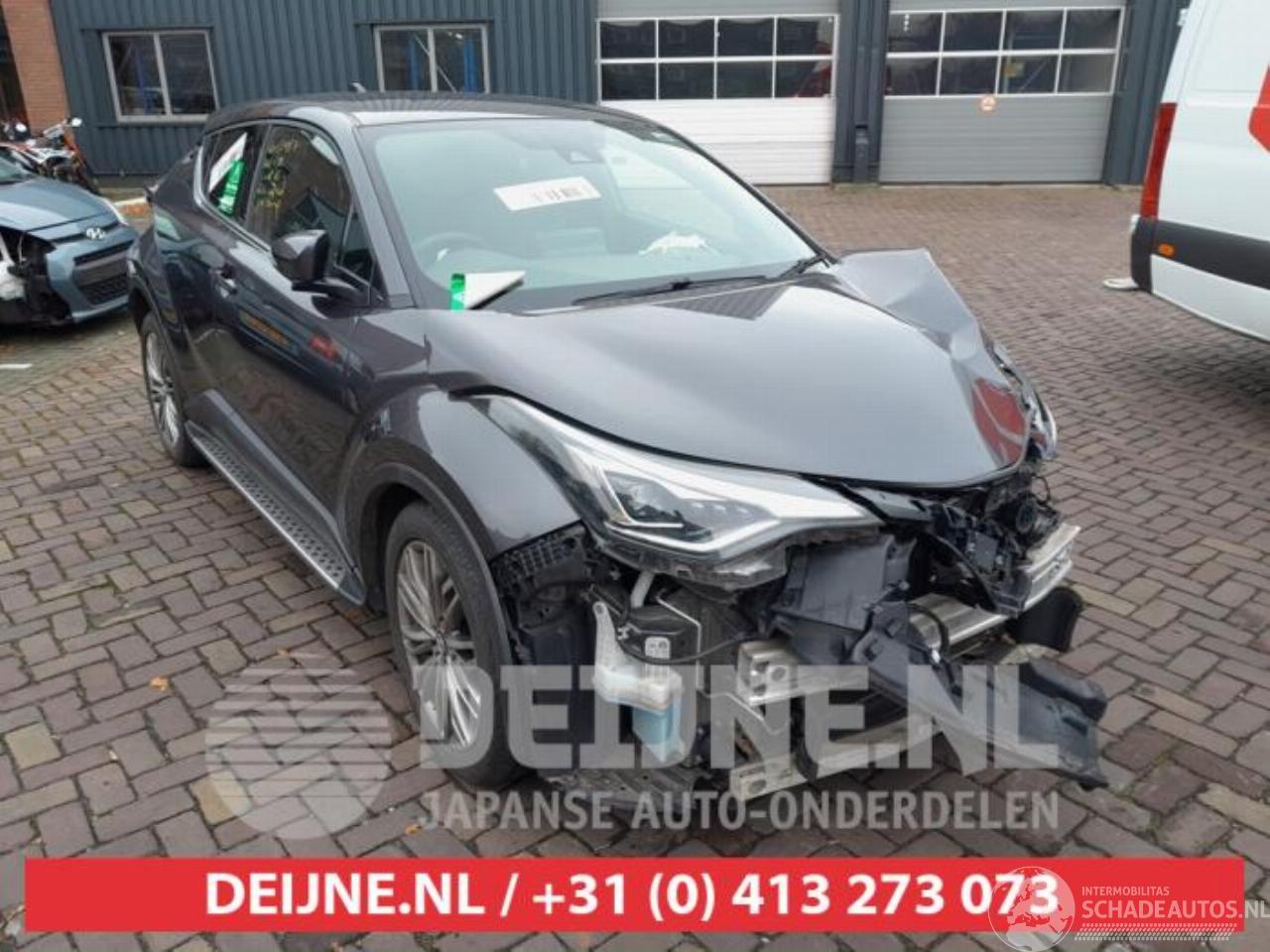 Toyota C-HR C-HR (X1,X5), SUV, 2016 2.0 16V Hybrid
