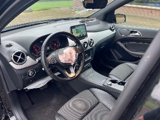 Mercedes B-klasse B180 Amibition Automaat picture 8